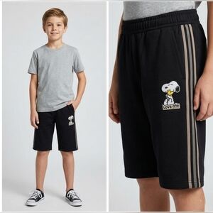 Snoopy Zara Unisex kids Bermudas Shorts  size M Cute,Friends, Gang